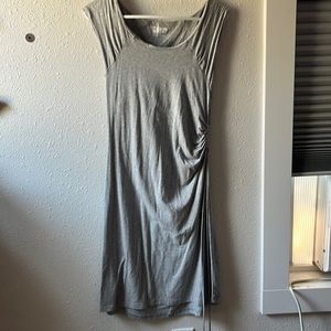 Alpine Design casual grey dress